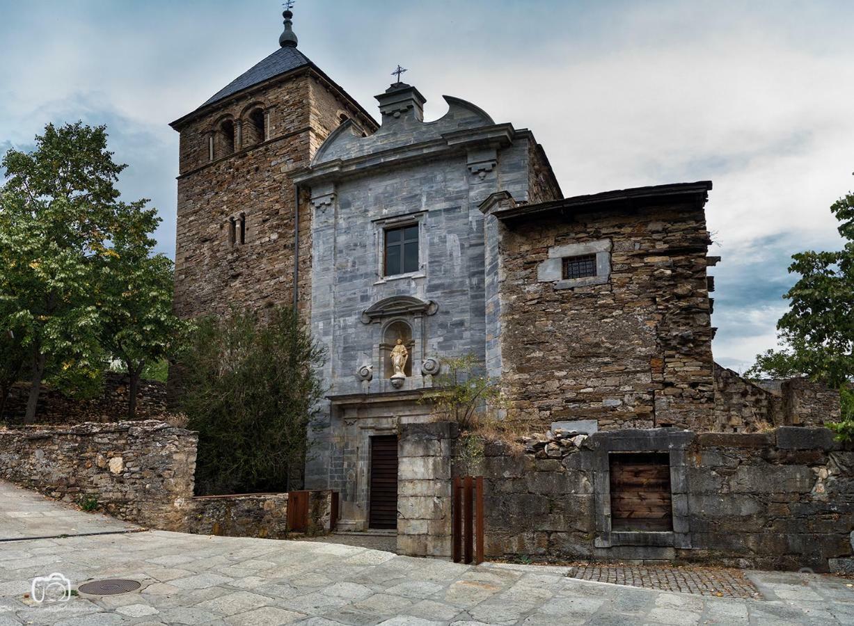 Casa De Abril 1 Pensionat San Cristobal de Valdueza Exteriör bild